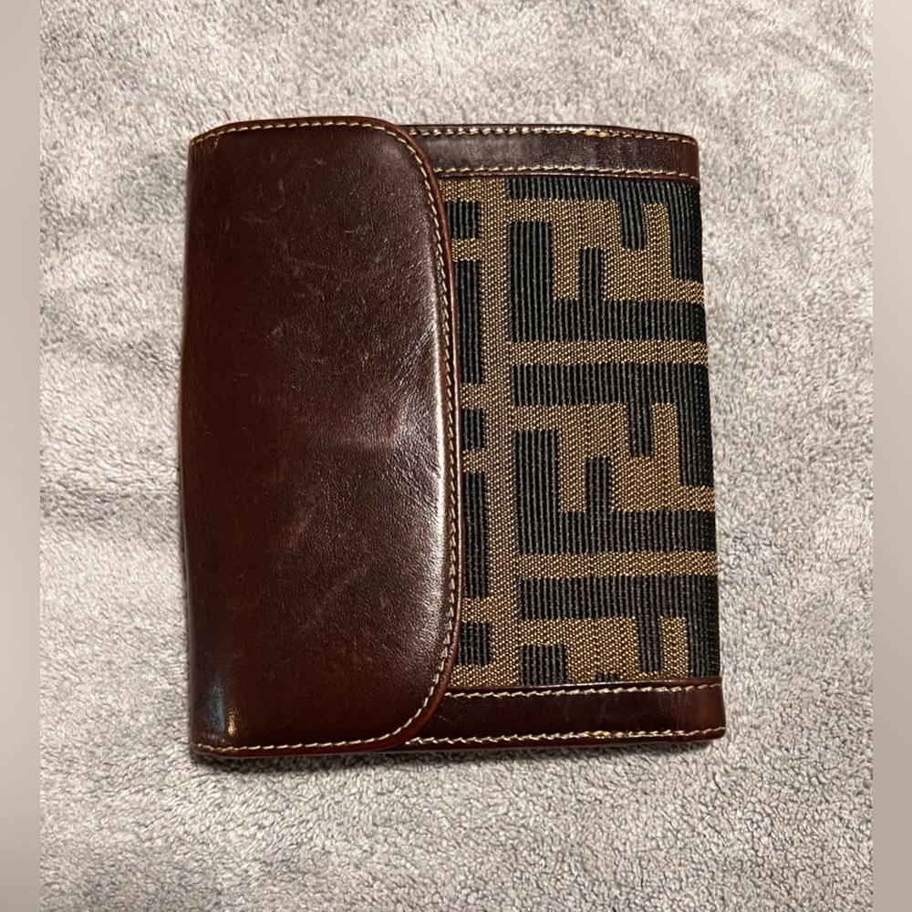 FENDI Zucca Brown Canvas Leather Bifold wallet